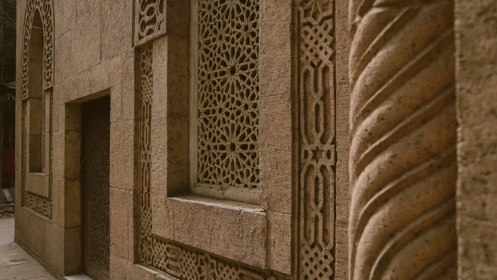 İslam Sanatının kaynağı ve İlkeleri - Mila İnşaat